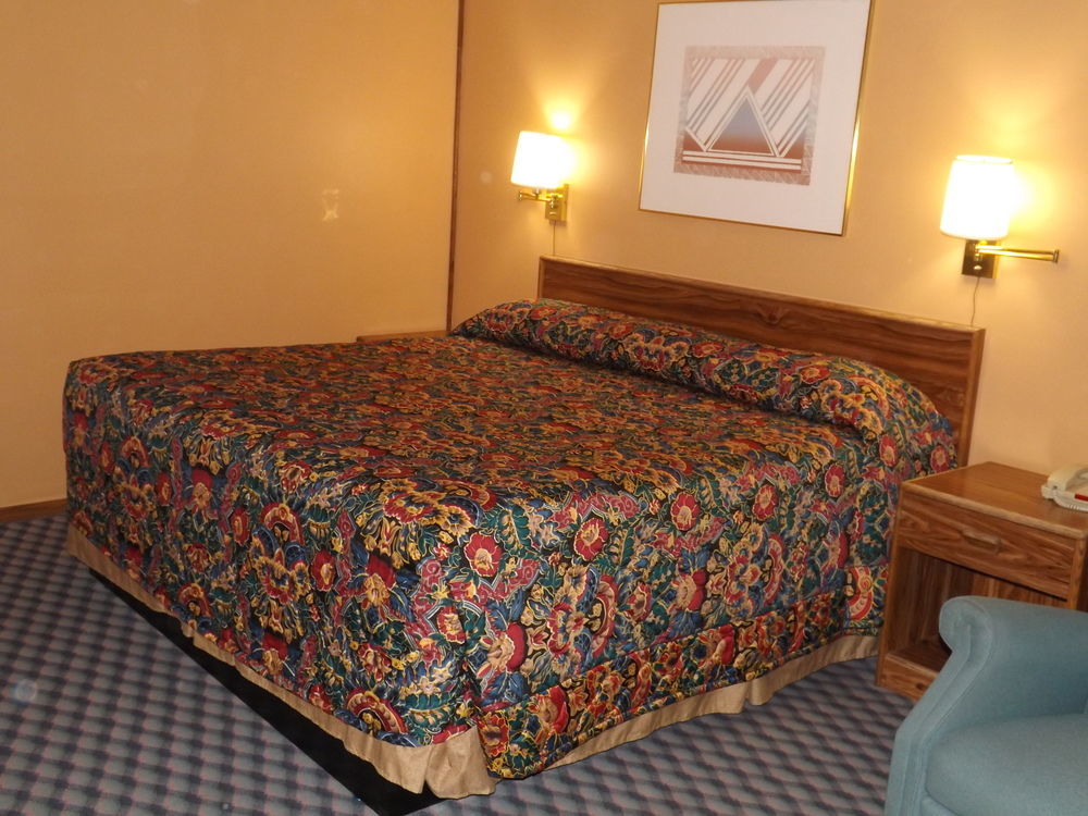 Tristar Inn Xpress Tucumcari Eksteriør billede