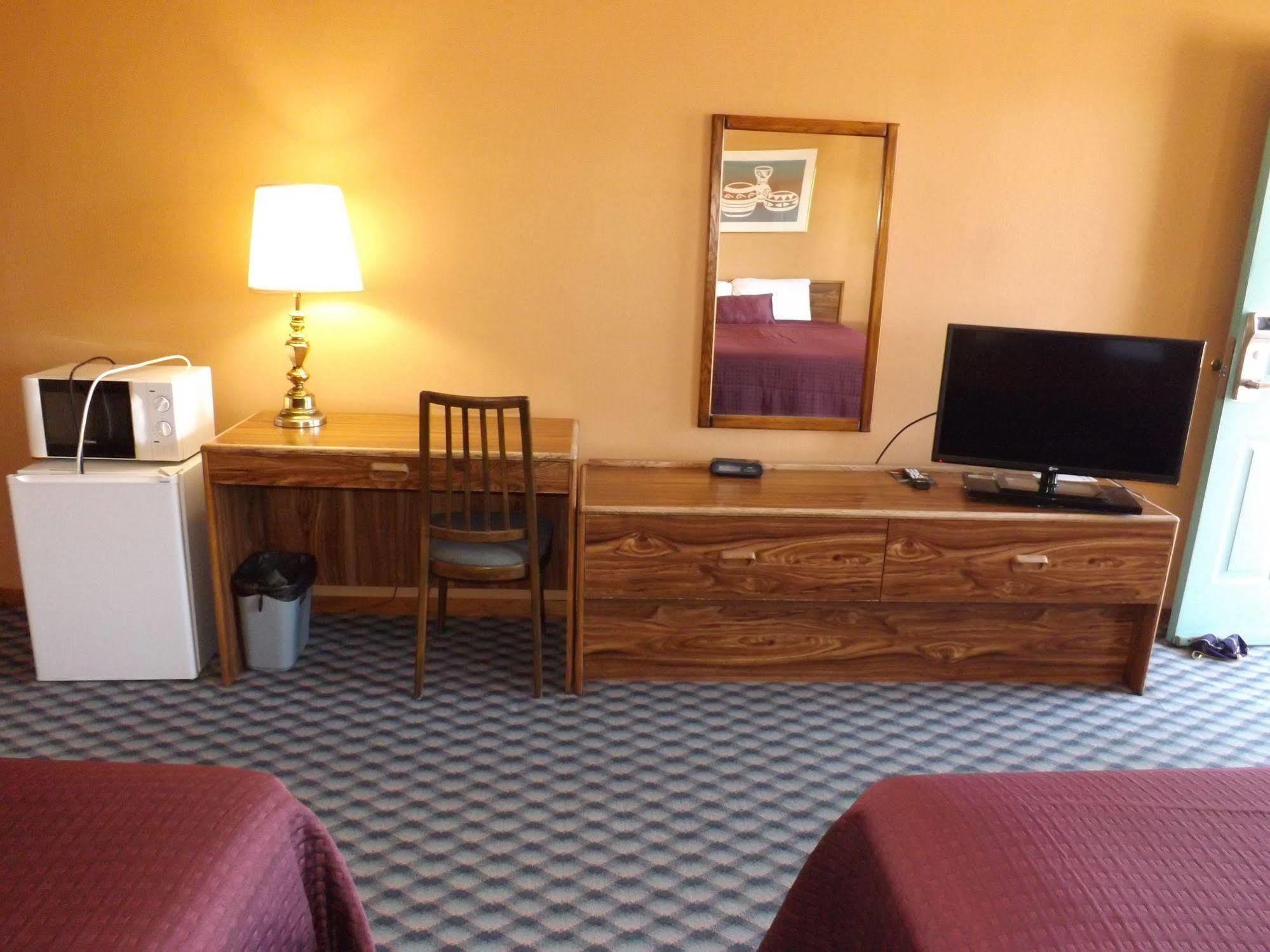 Tristar Inn Xpress Tucumcari Eksteriør billede
