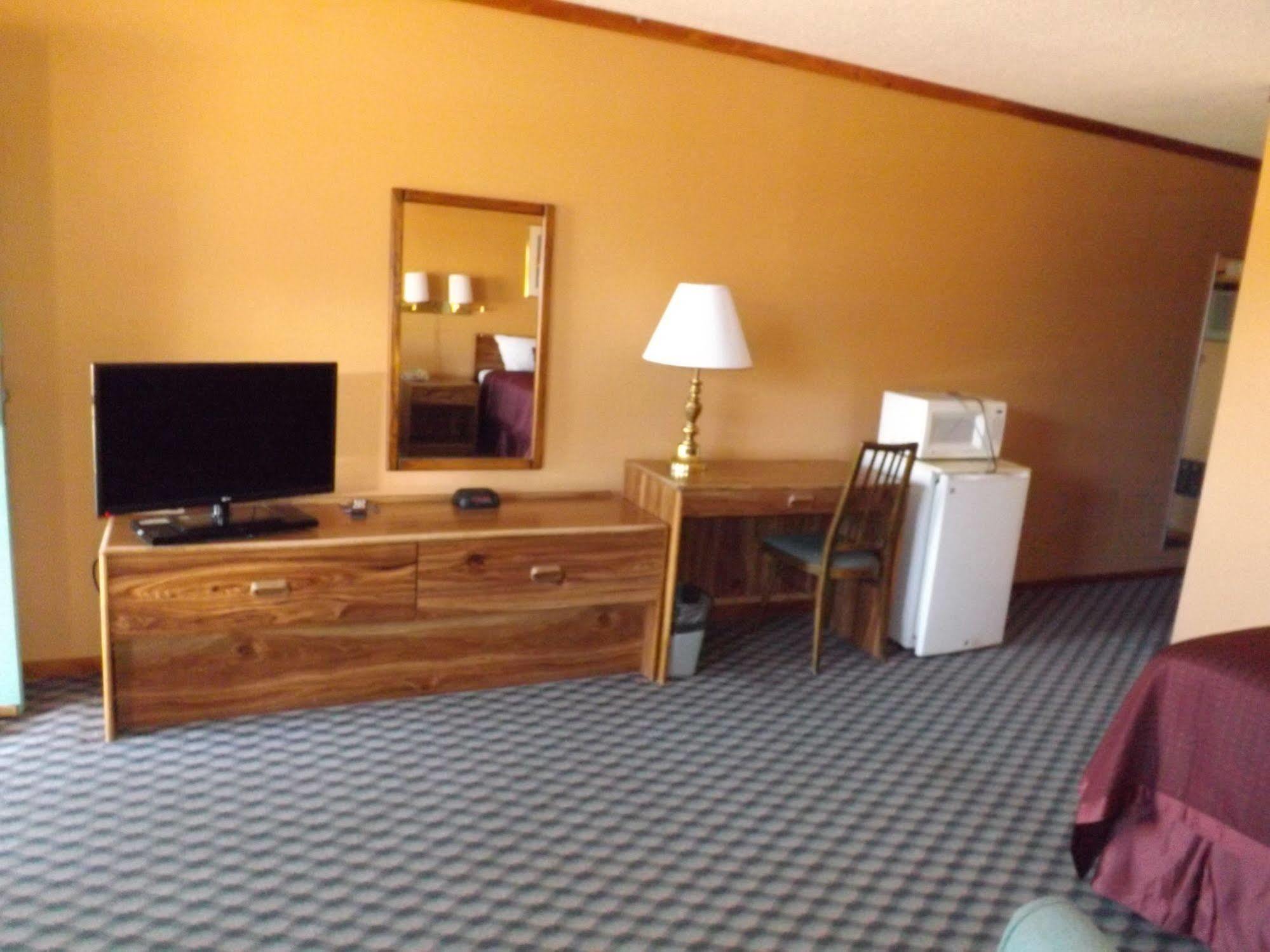 Tristar Inn Xpress Tucumcari Eksteriør billede