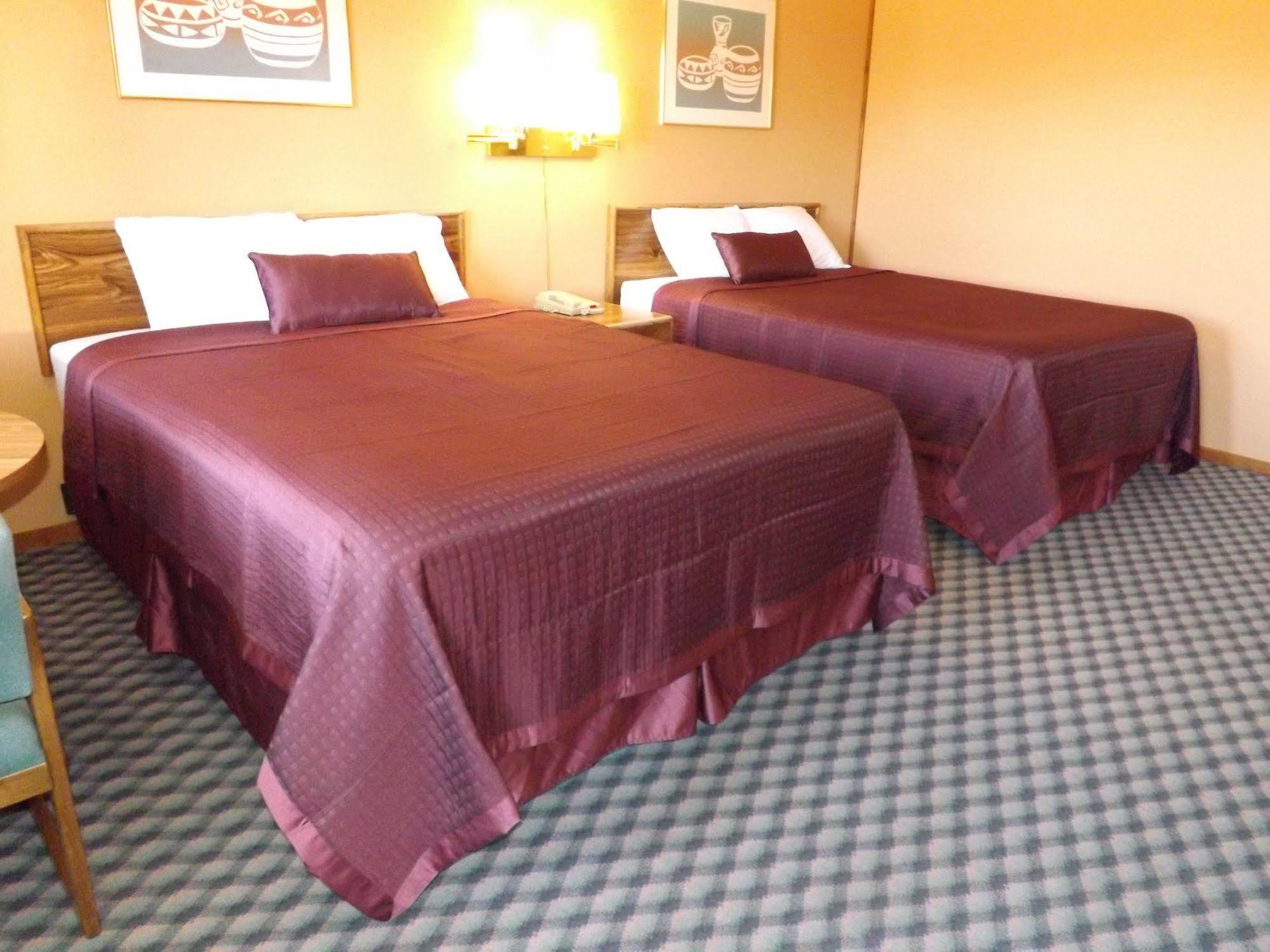 Tristar Inn Xpress Tucumcari Eksteriør billede